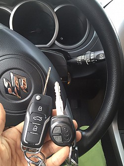 Làm chìa khóa xe Suzuki