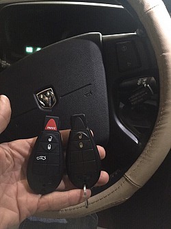 Làm chìa khóa xe Chrysler