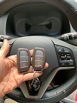 làm chìa khóa oto ford hà nội giá rẻ nhất