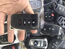 Làm chìa khóa xe Lexus