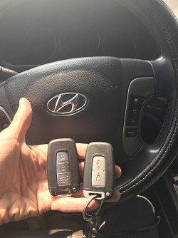​Sửa khóa xe oto Hyundai